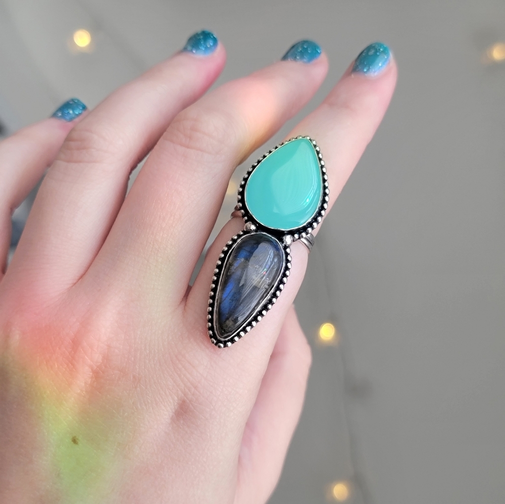 Multiple Crystal Sterling Silver Ring Size 6.5 - image 2